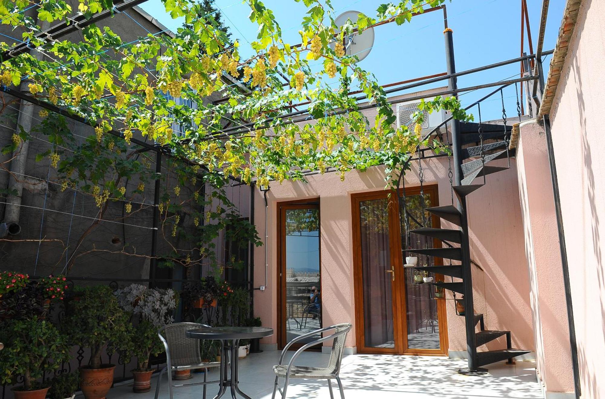 Janika Apartments Tbiliszi Kültér fotó